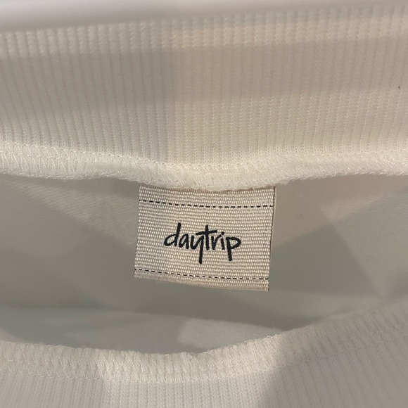The Buckle, Daytrip off the shoulder top - Picture 2 of 2